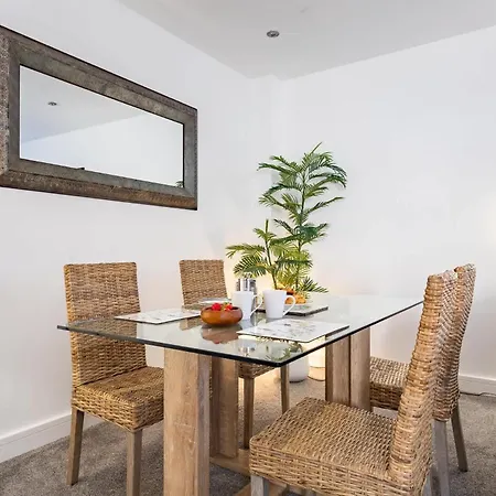 Welton View Escape Coastal & Free Parking Sleeps 4 *