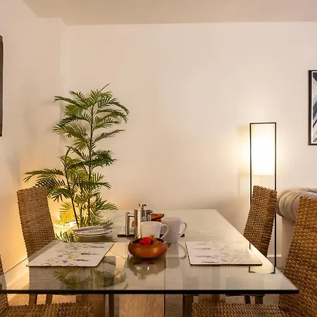 Apartment Welton View Escape Coastal & Free Parking Sleeps 4 *